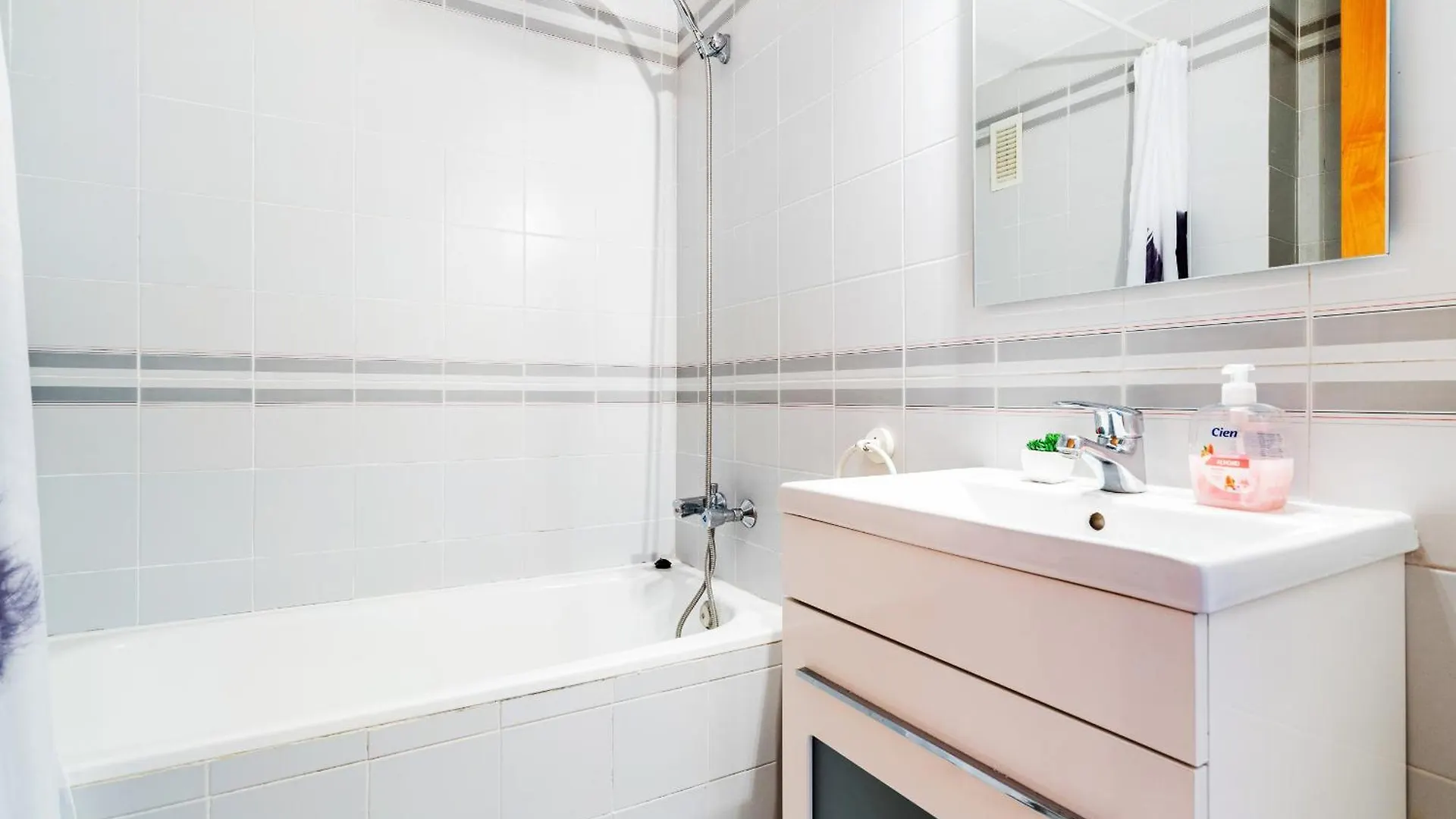 Apartment Welcs Estudio 082 Emp Frente Del Mar Empuriabrava