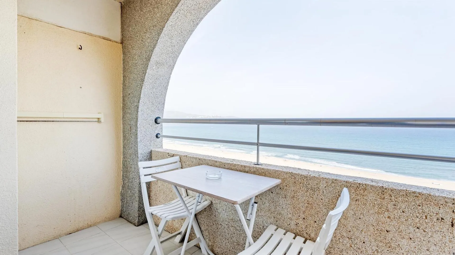 Apartment Welcs Estudio 082 Emp Frente Del Mar Empuriabrava